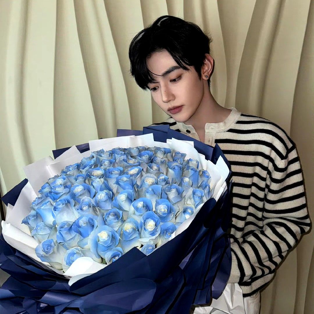 Latest photo of Zhang Hao (ZEROBASEONE)