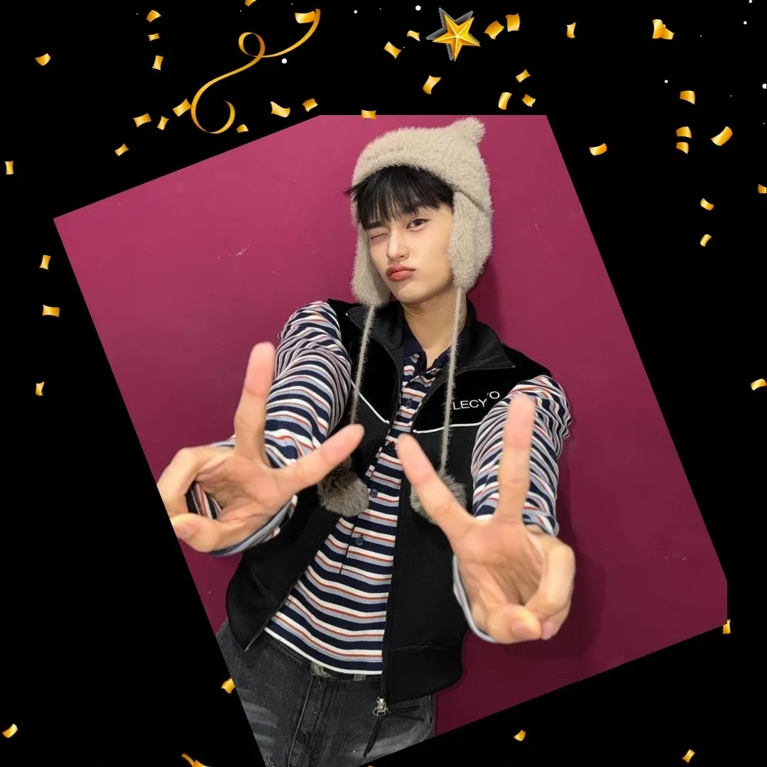 A moment captured by Lee Daehwi (AB6IX)'s fan