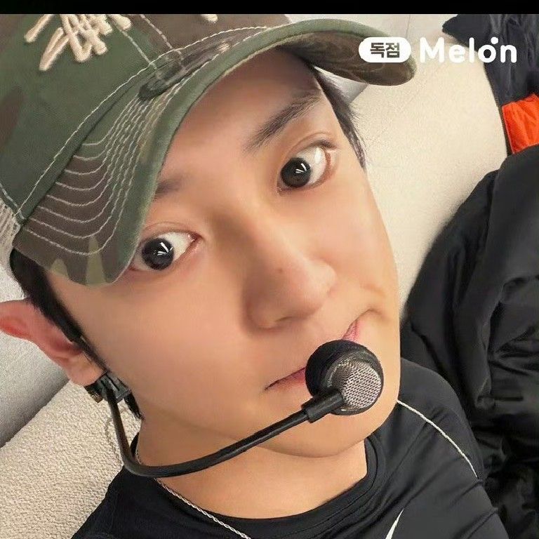 燦烈 (EXO)的最新活動照片