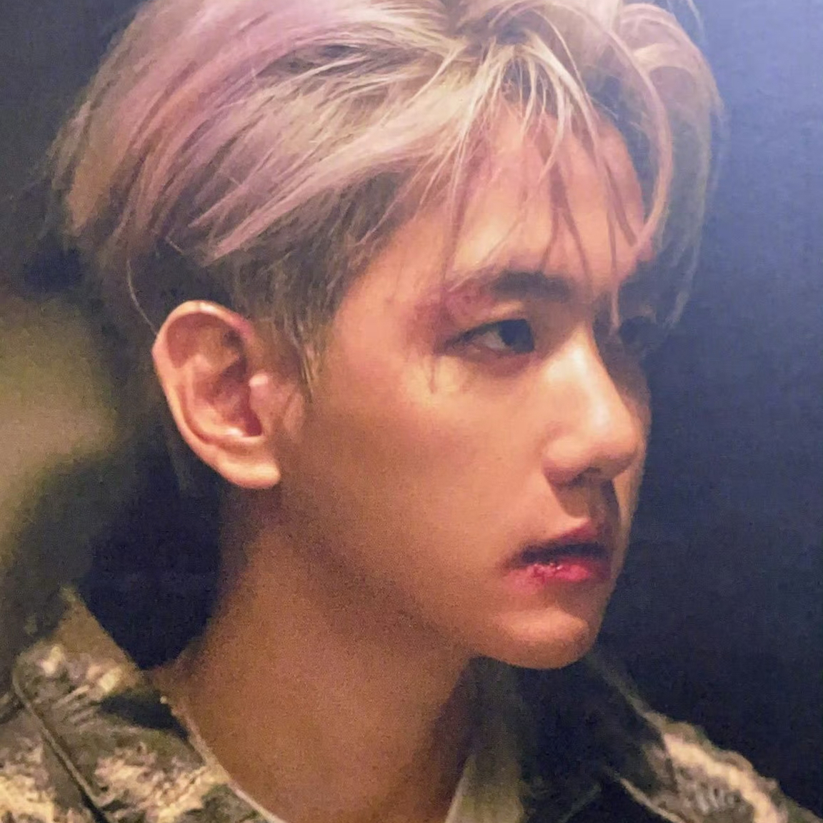 백현 (EXO) 최근 활동샷