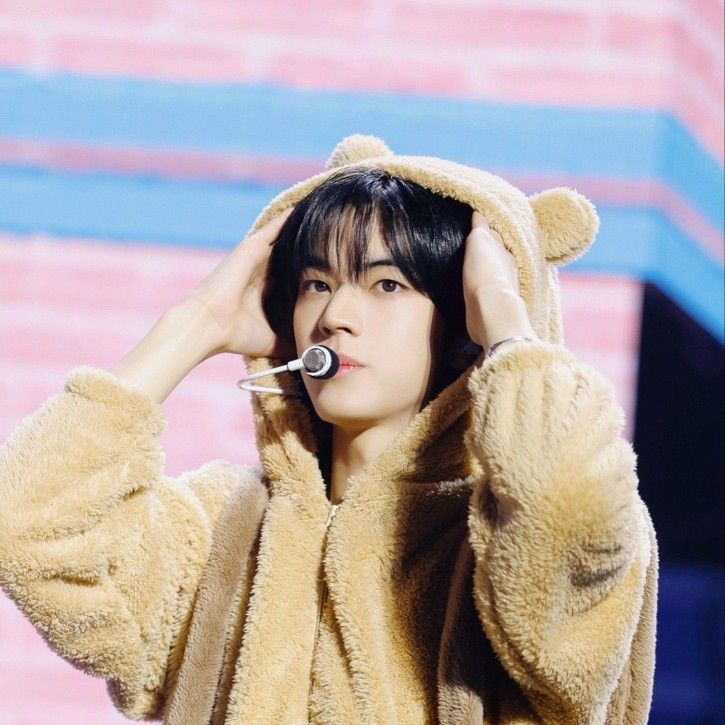 A moment captured by Dohoon (TWS)'s fan