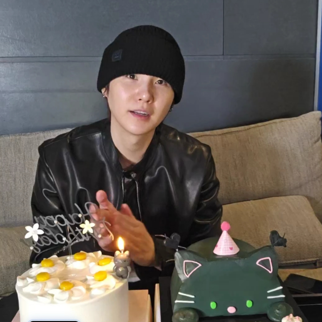 A moment captured by SUGA (BTS)'s fan