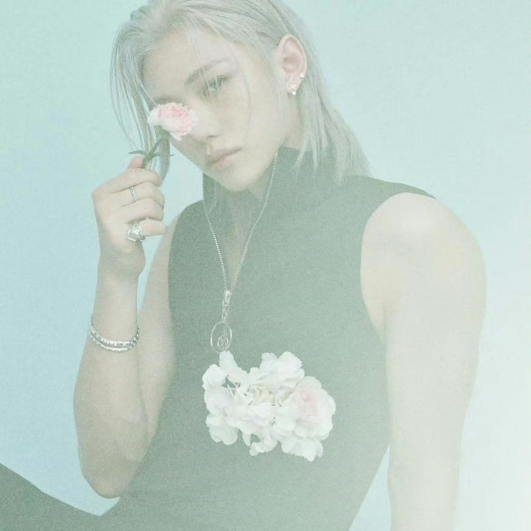 Latest photo of Felix (Stray Kids)