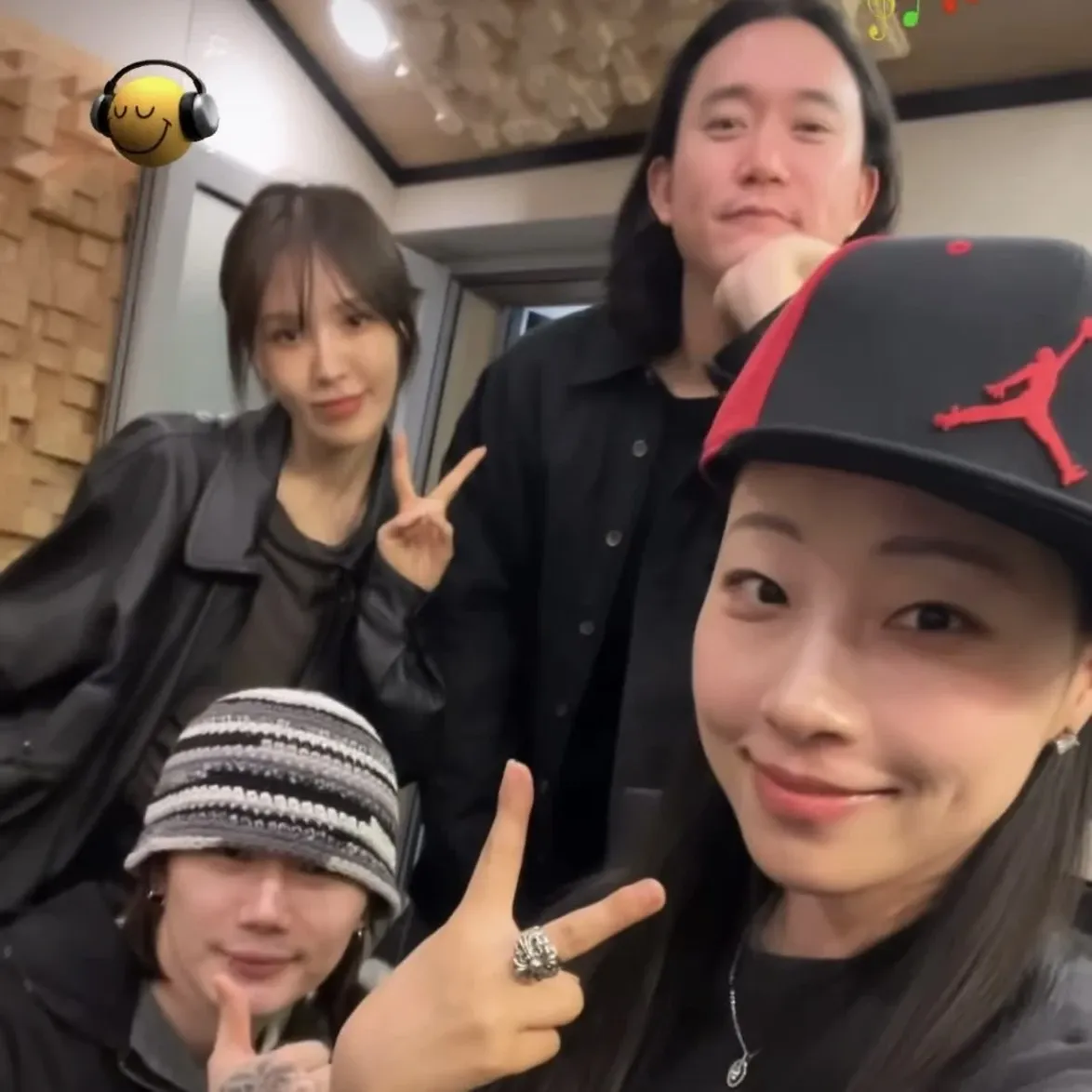 Recent activity shot of Wendy (Red Velvet)