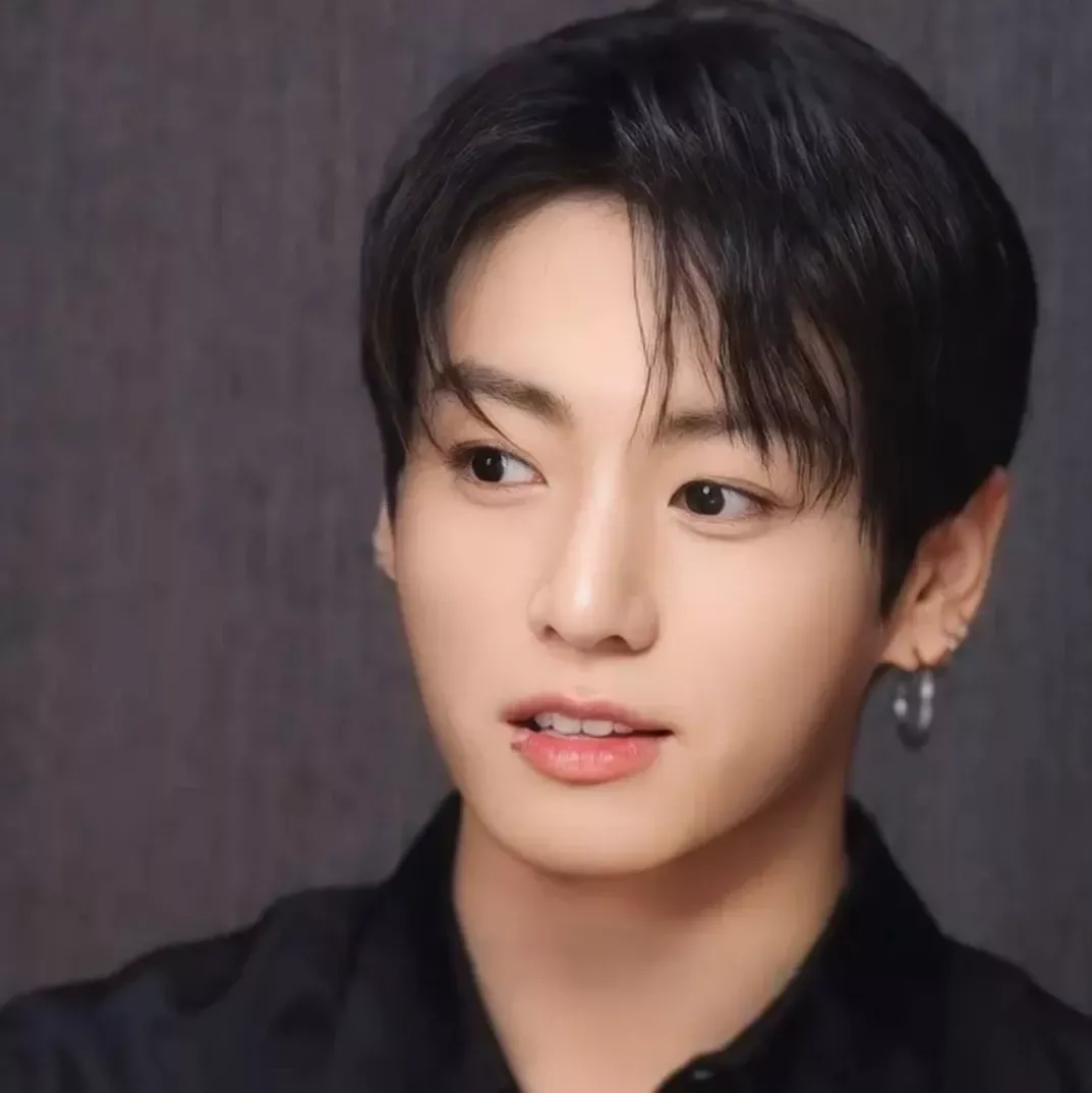 정국 (방탄소년단)의 최신 사진