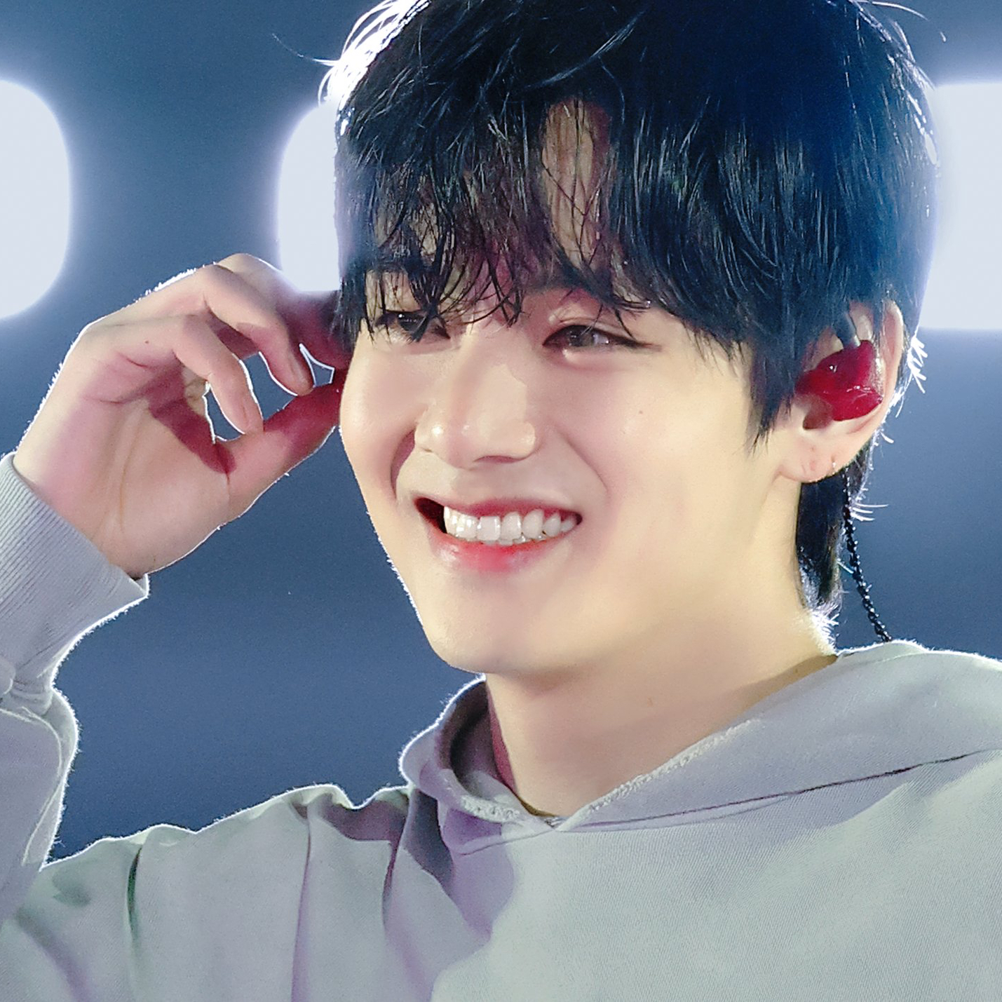 Momen yang diabadikan oleh penggemar V (BTS)