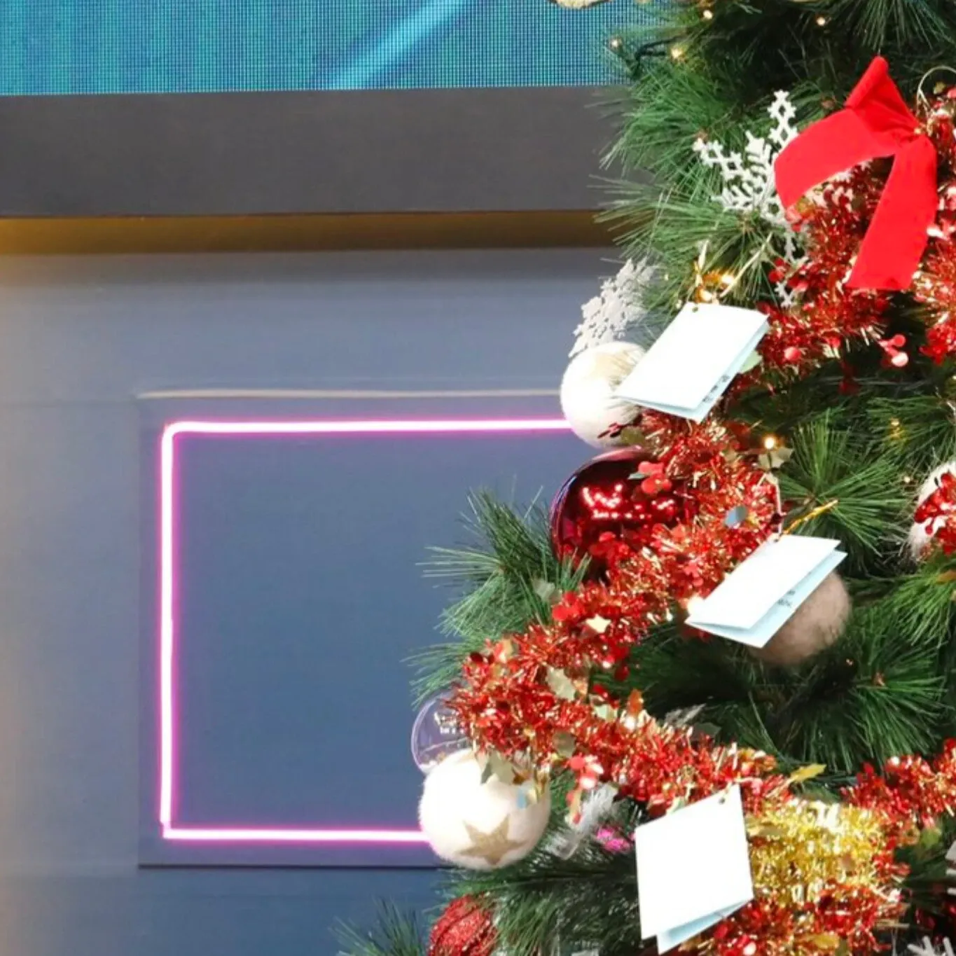 Latest photo of Lee Eunsang (YOUNITE)