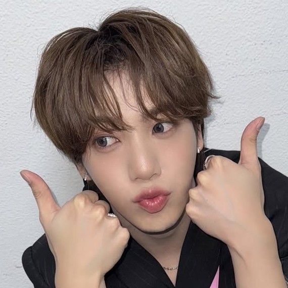 Behind-the-scenes cut of KAZUTA (n.SSign)