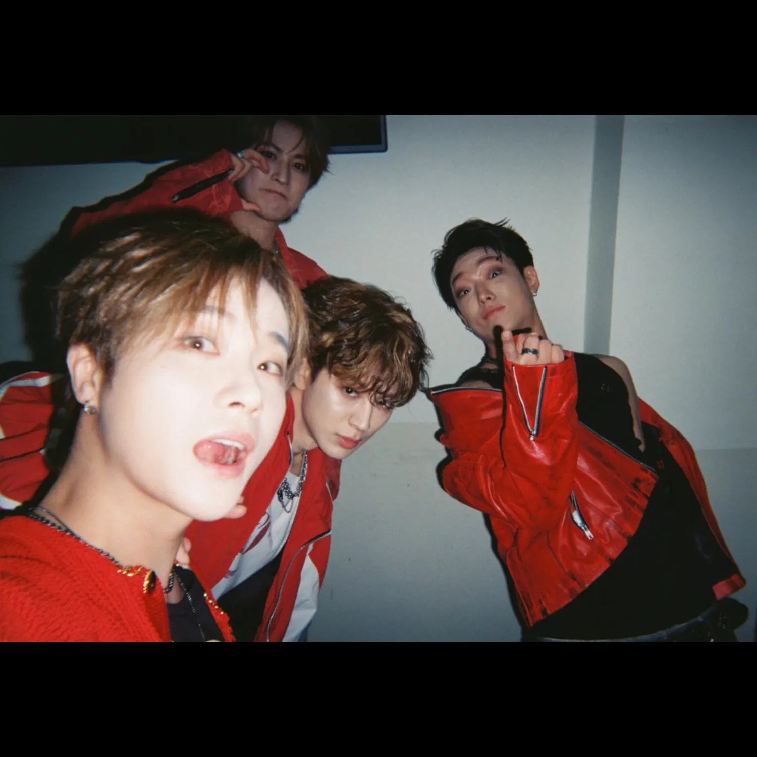iKON 최근 활동샷