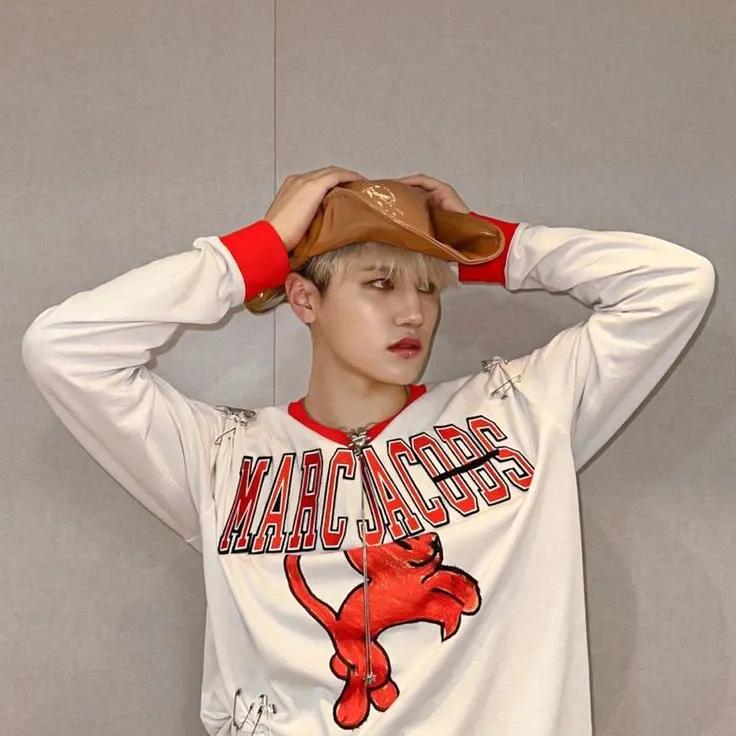 Recent activity shot of Jaeyun (8TURN)