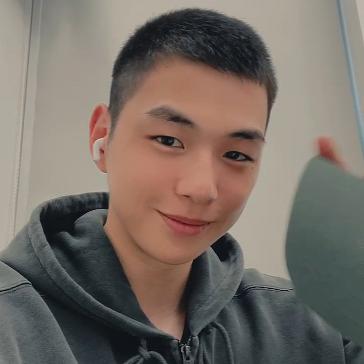 강다니엘의 최신 사진