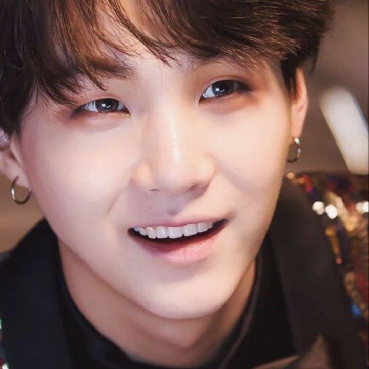 Latest photo of SUGA (BTS)