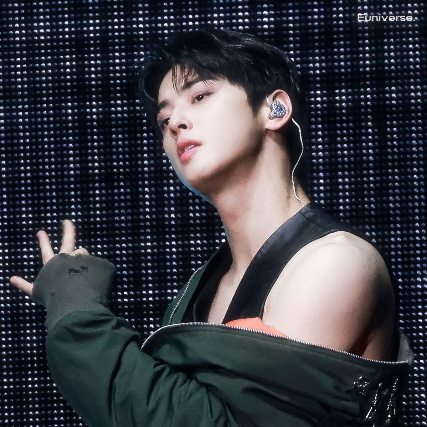 A moment captured by Eunwoo (ASTRO)'s fan