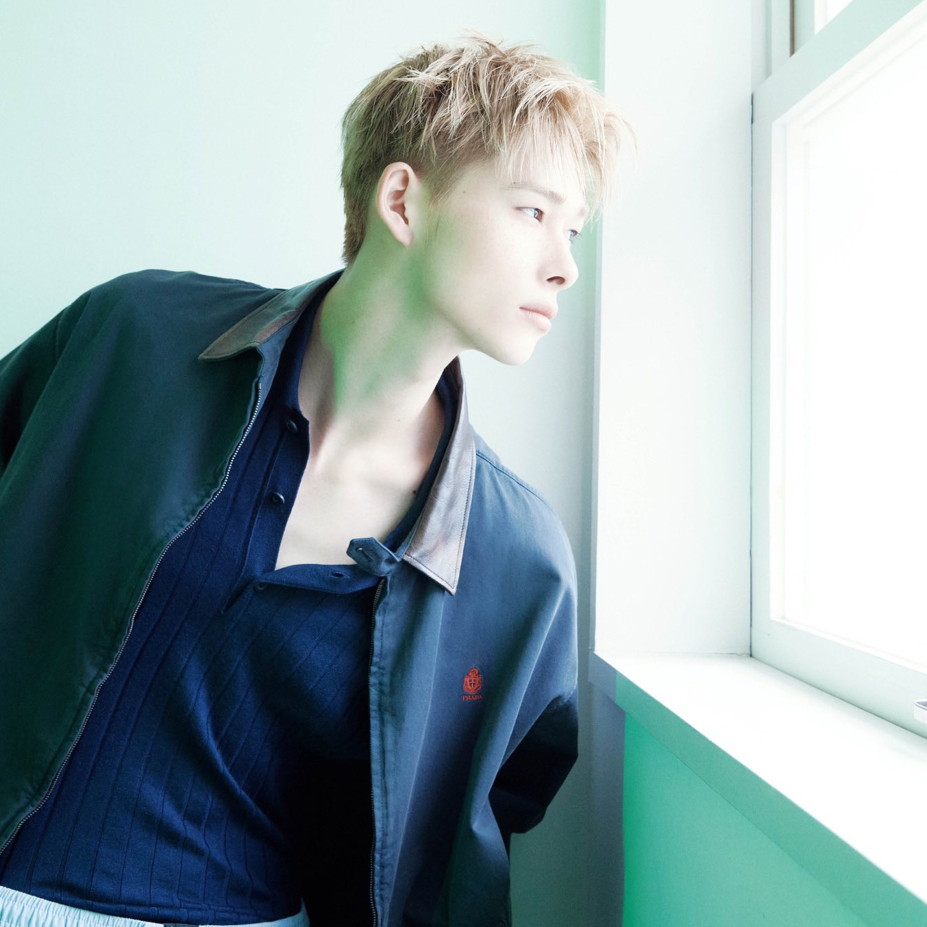 Foto aktivitas terbaru NI-KI (ENHYPEN)