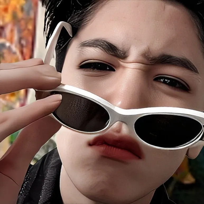 Behind-the-scenes cut of Wooseok (PENTAGON)