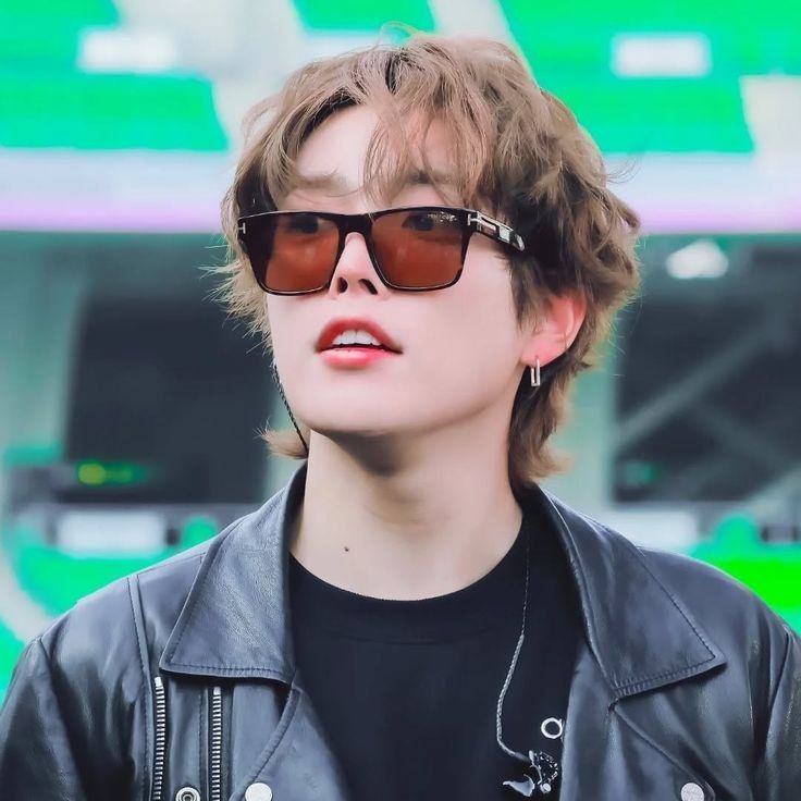 Recent activity shot of Hongjoong (ATEEZ)