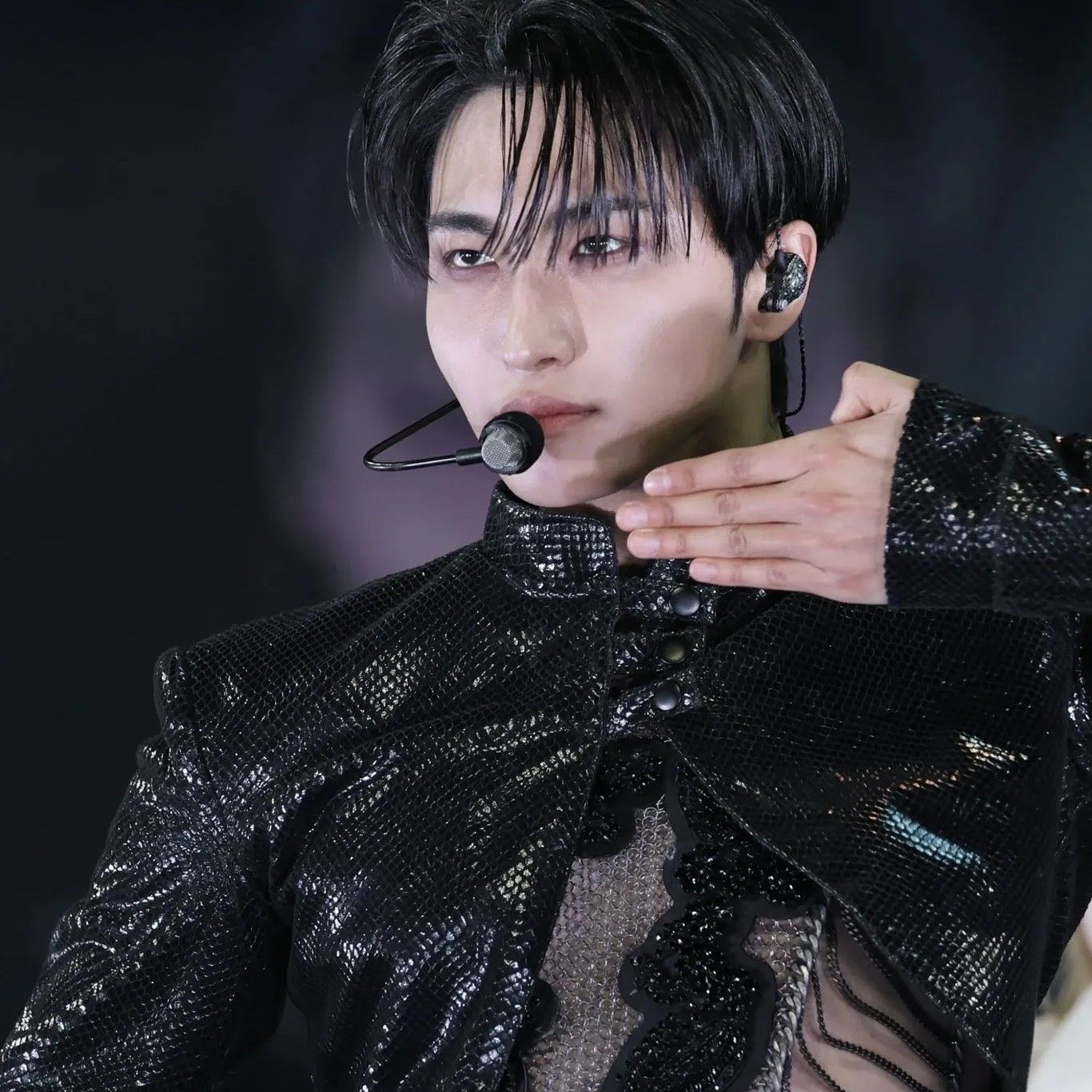 에이티즈의 비하인드 컷