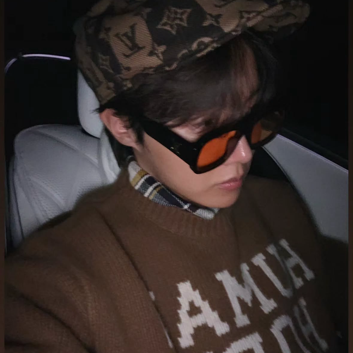 제이홉 (방탄소년단)의 최신 사진