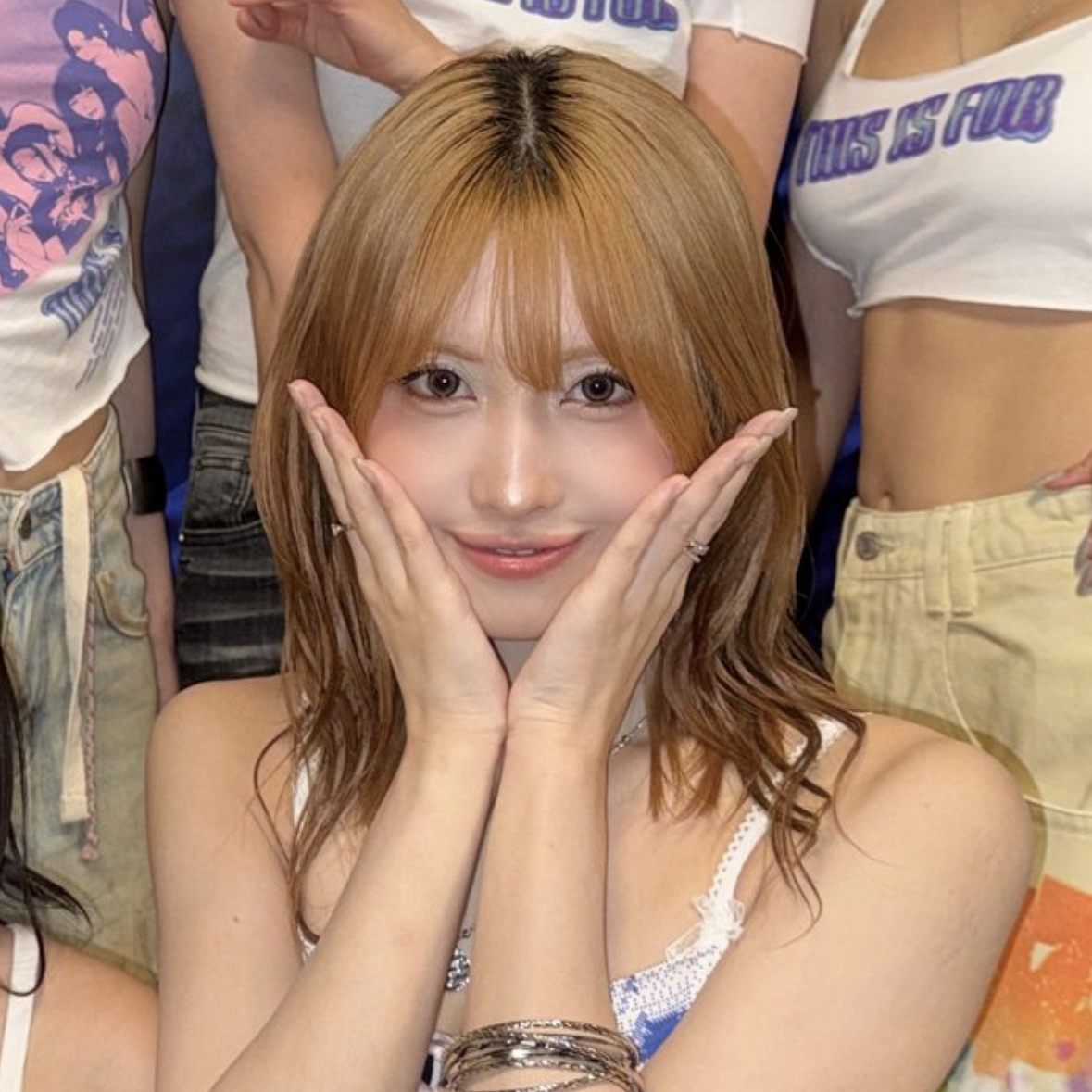 Momo (TWICE)的最新照片