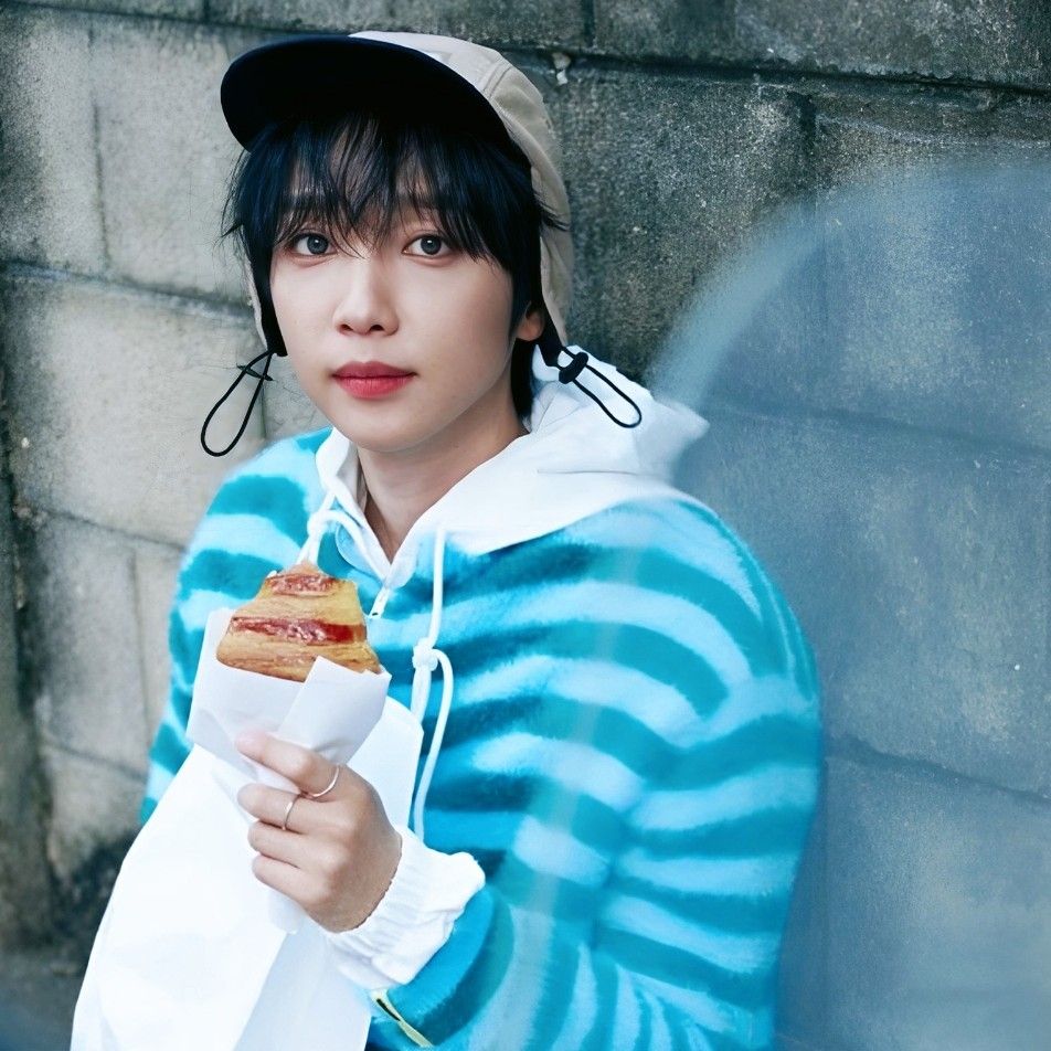 Latest photo of Jeong Sewoon