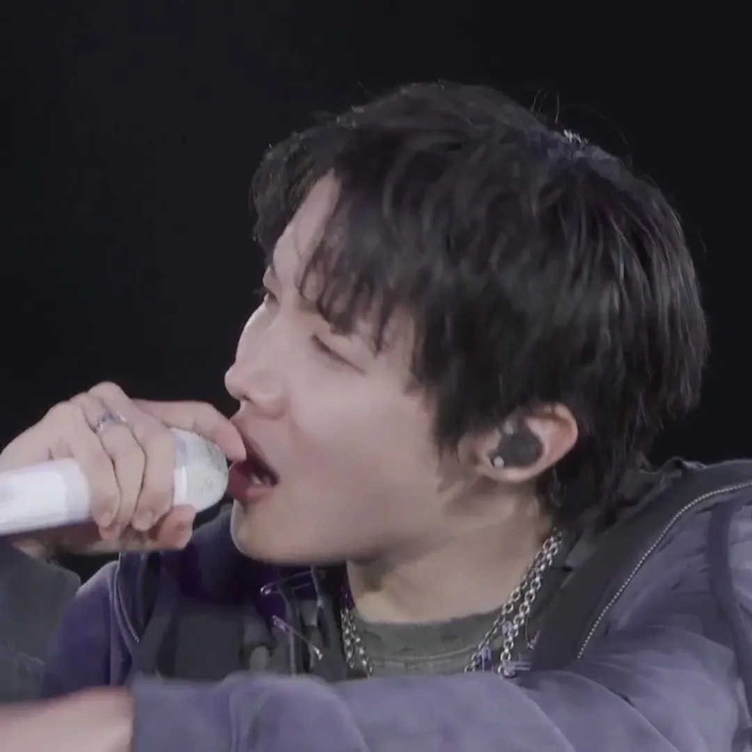 Potret di balik layar j-hope (BTS)