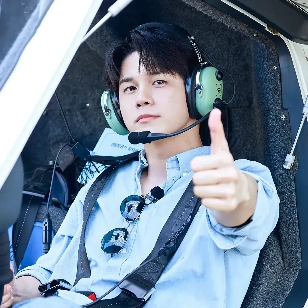 옹성우 최근 활동샷