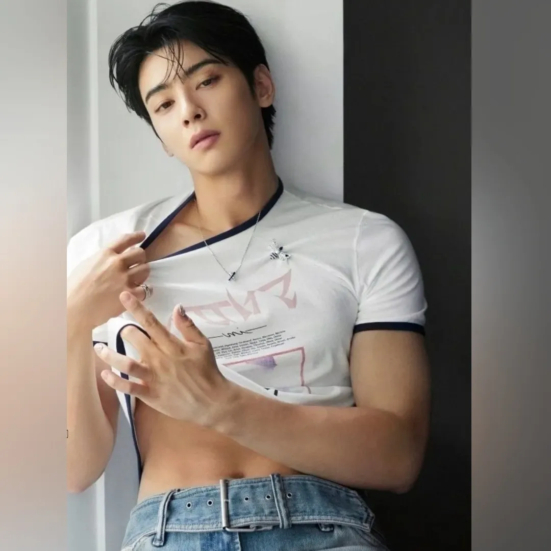 Latest photo of Eunwoo (ASTRO)
