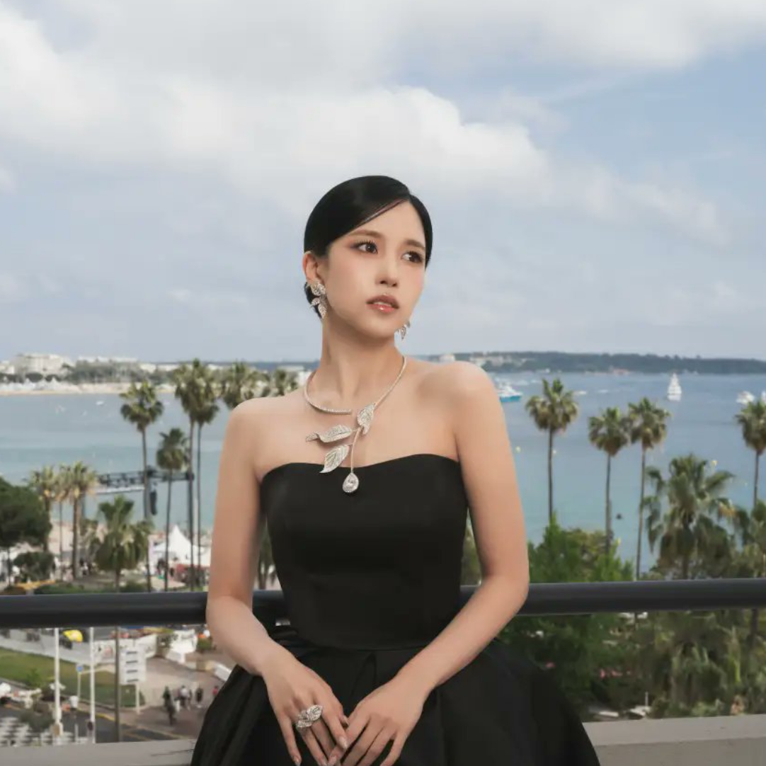 미나 (TWICE)의 최신 사진