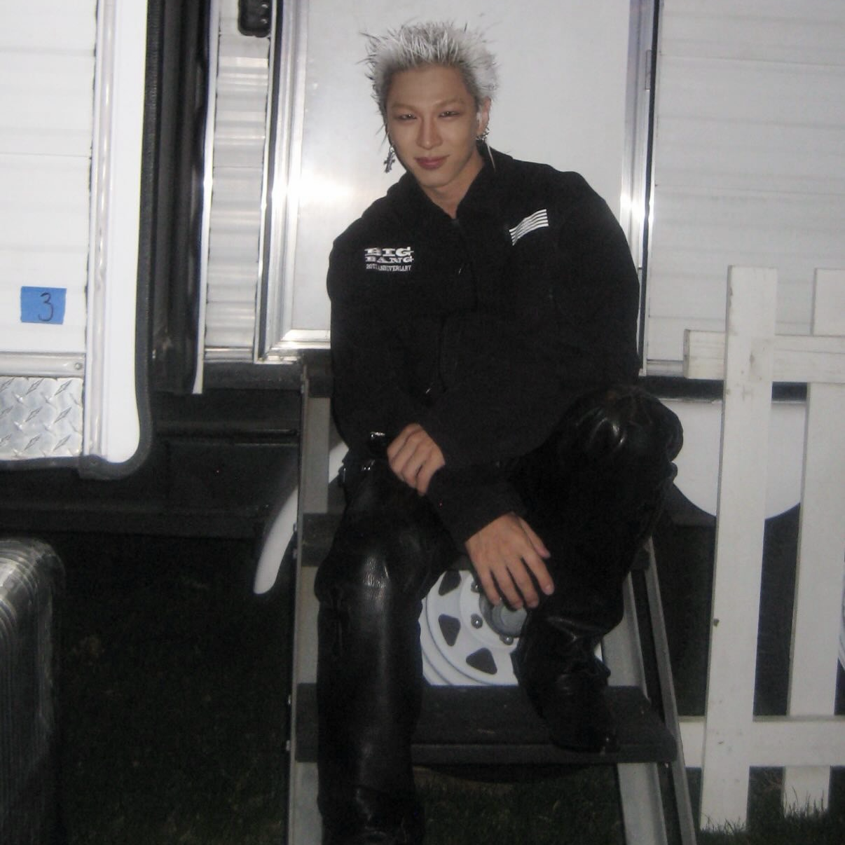 太阳 (BIGBANG)的最新照片