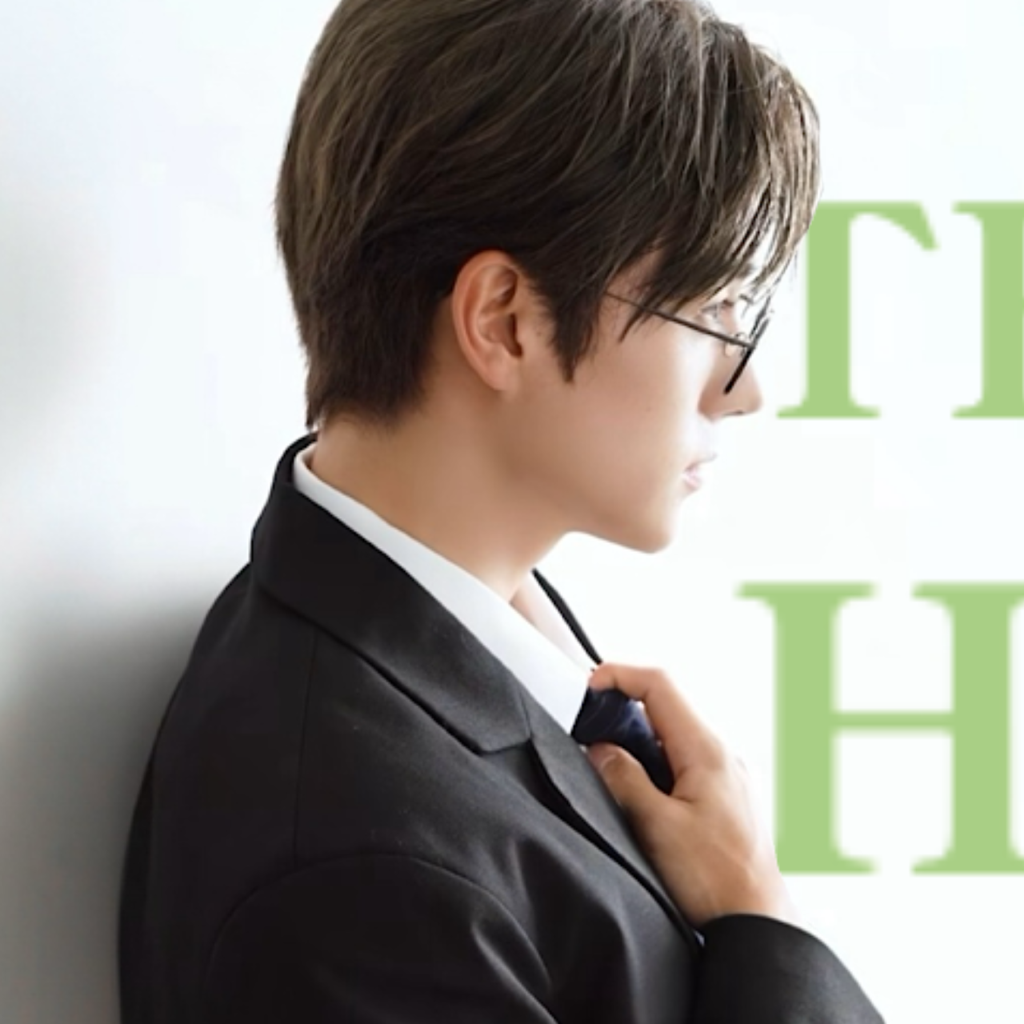 Recent activity shot of Hyunjae (THE BOYZ)