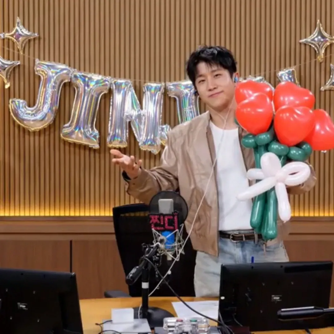 Momen yang diabadikan oleh penggemar Jinjin (ASTRO)