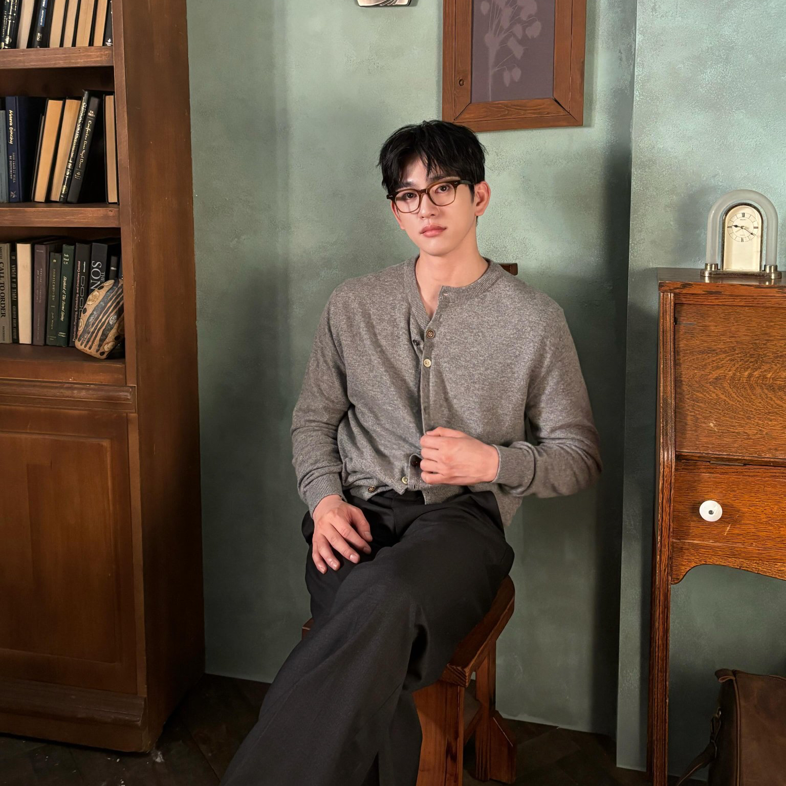 Latest photo of Jinyoung (GOT7)