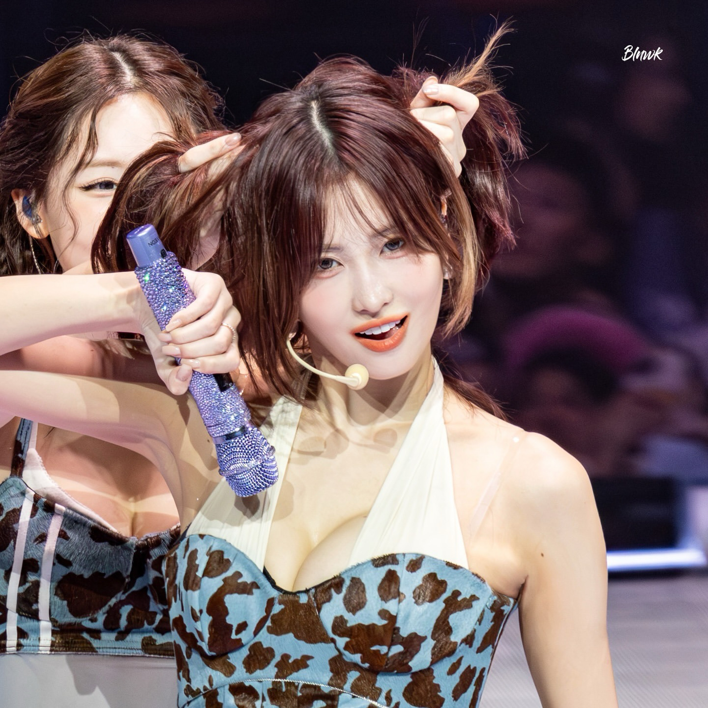 모모 (TWICE)의 비하인드 컷