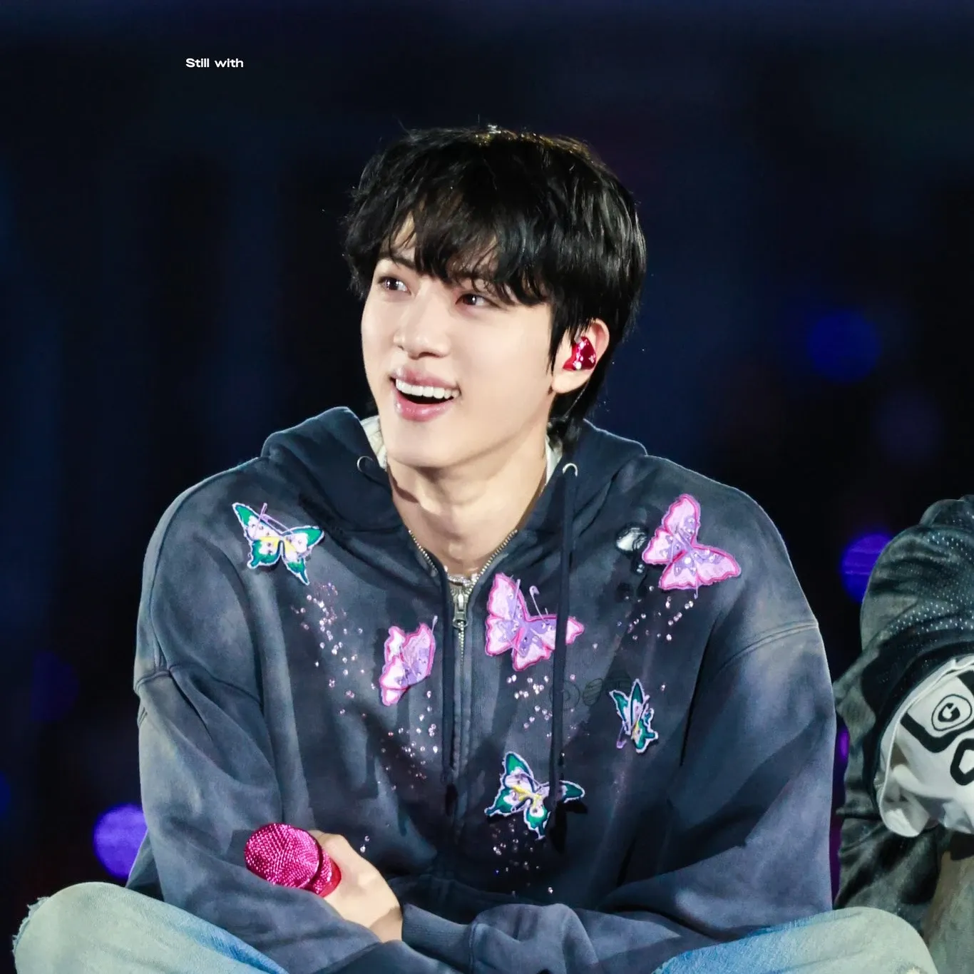 진 (방탄소년단) 최근 활동샷