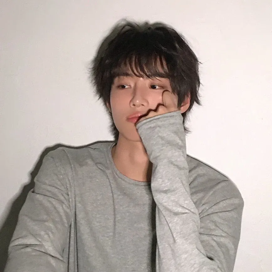 A moment captured by Jang yonghoon (IDID)'s fan
