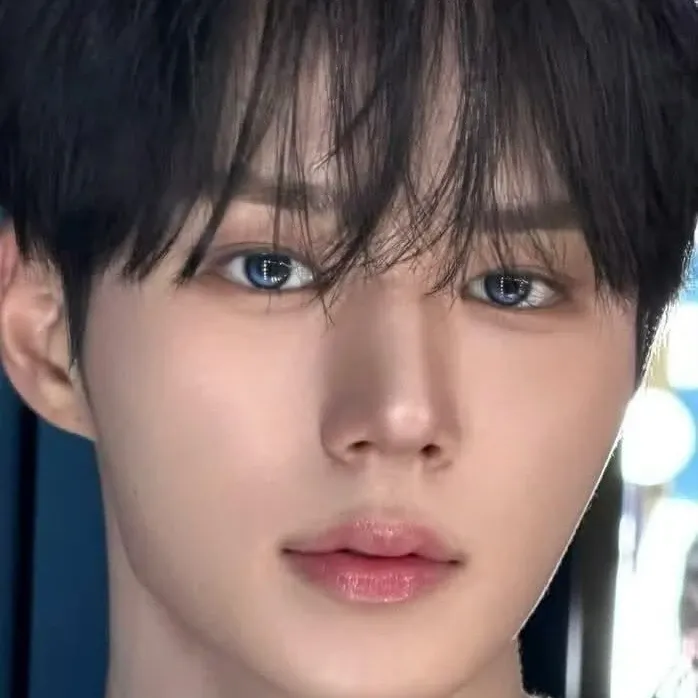 A moment captured by Kim Junseo (ALPHA DRIVE ONE)'s fan