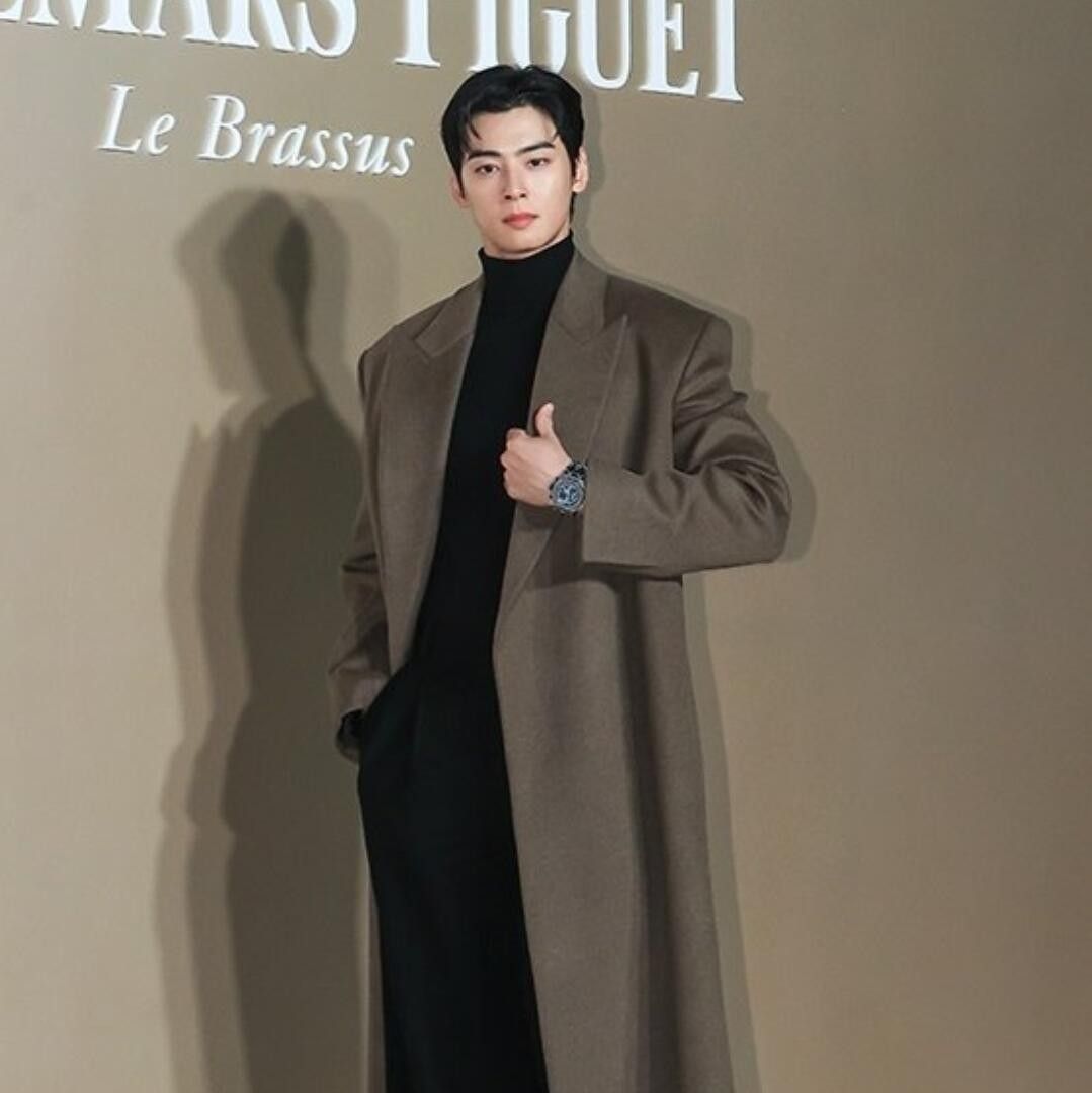 A moment captured by Eunwoo (ASTRO)'s fan