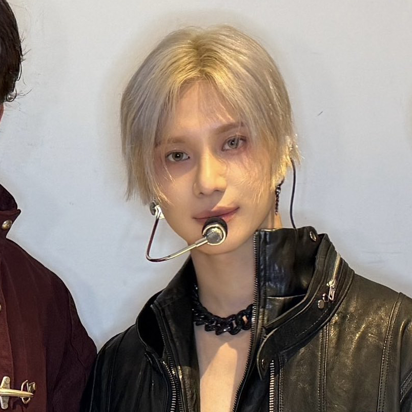 A moment captured by Taemin (SHINee)'s fan