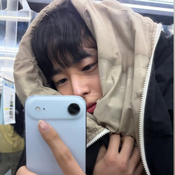 Recent activity shot of Choi Byungchan