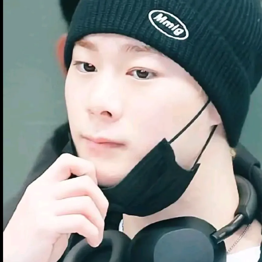 Latest photo of Moonbin (ASTRO)