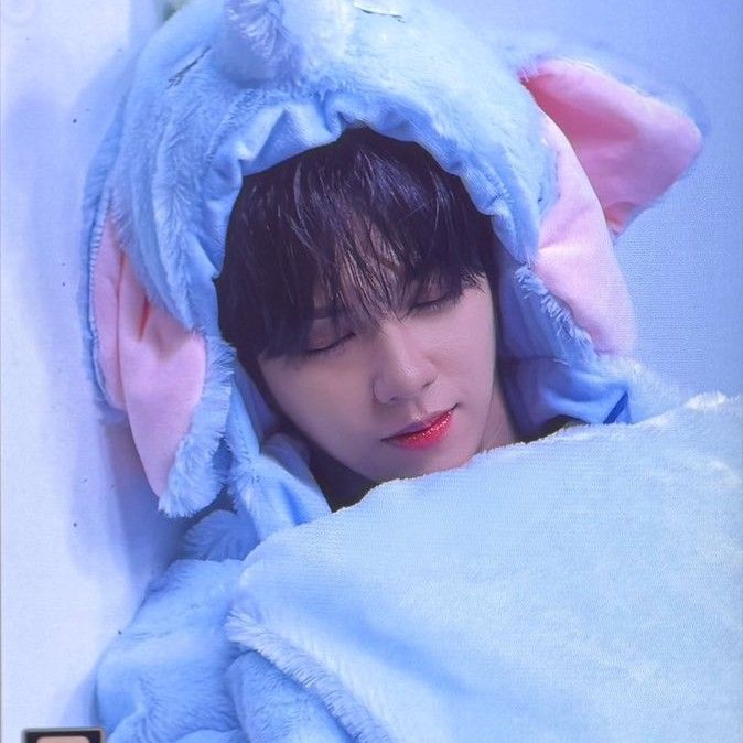 제이엘 (아홉)의 비하인드 컷