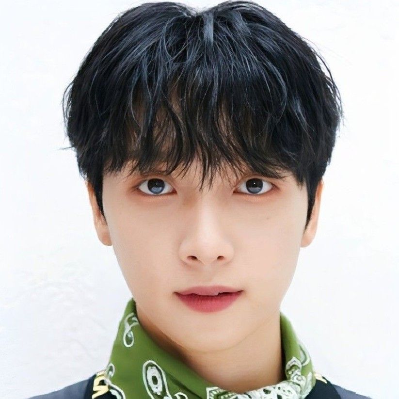 A moment captured by Jeong Sewoon's fan