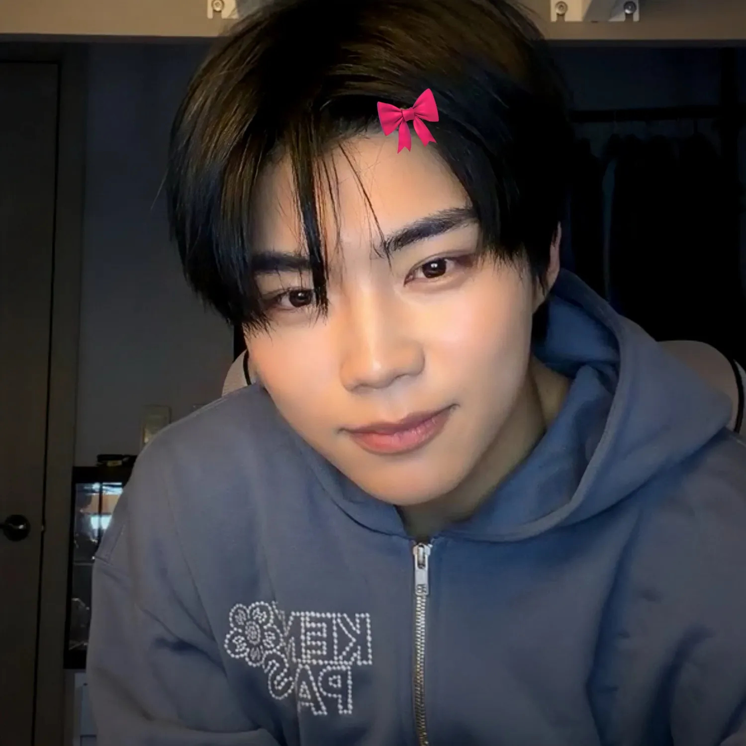 Recent activity shot of Park Gunwook (ZEROBASEONE)