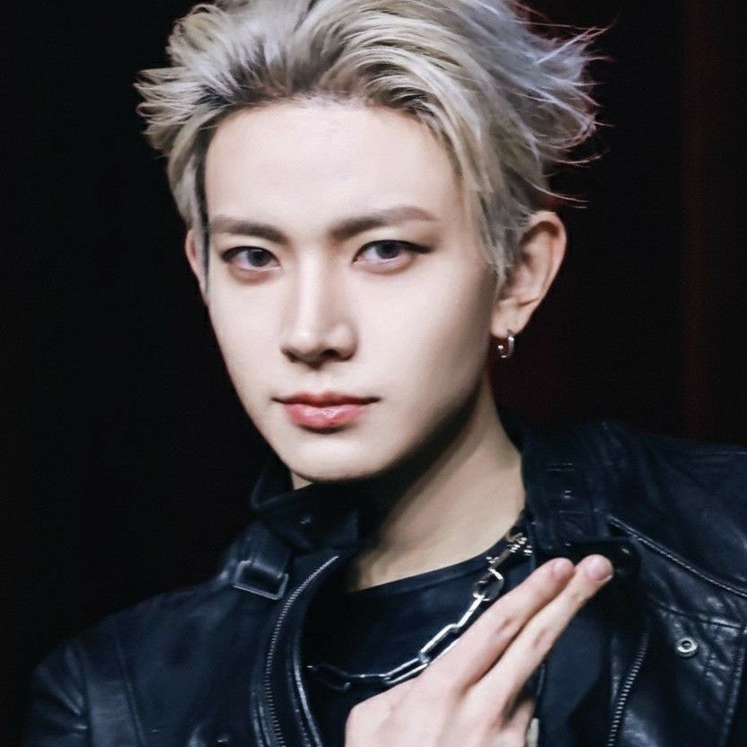 羲承 (ENHYPEN)的最新照片