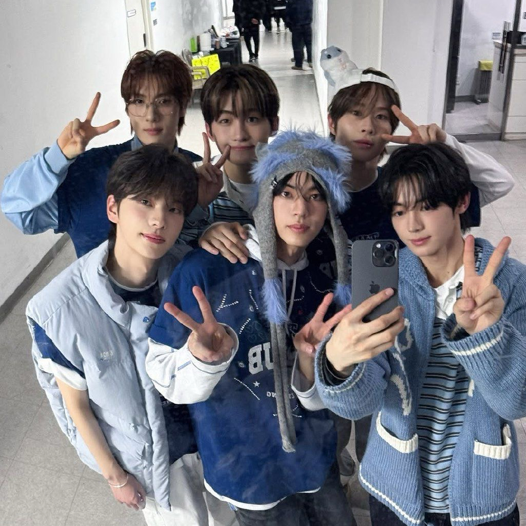 Behind-the-scenes cut of TWS