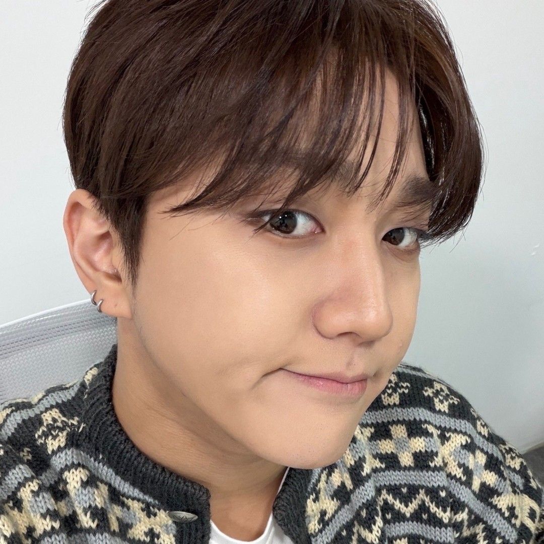 Behind-the-scenes cut of Hong Joochan (GoldenChild)