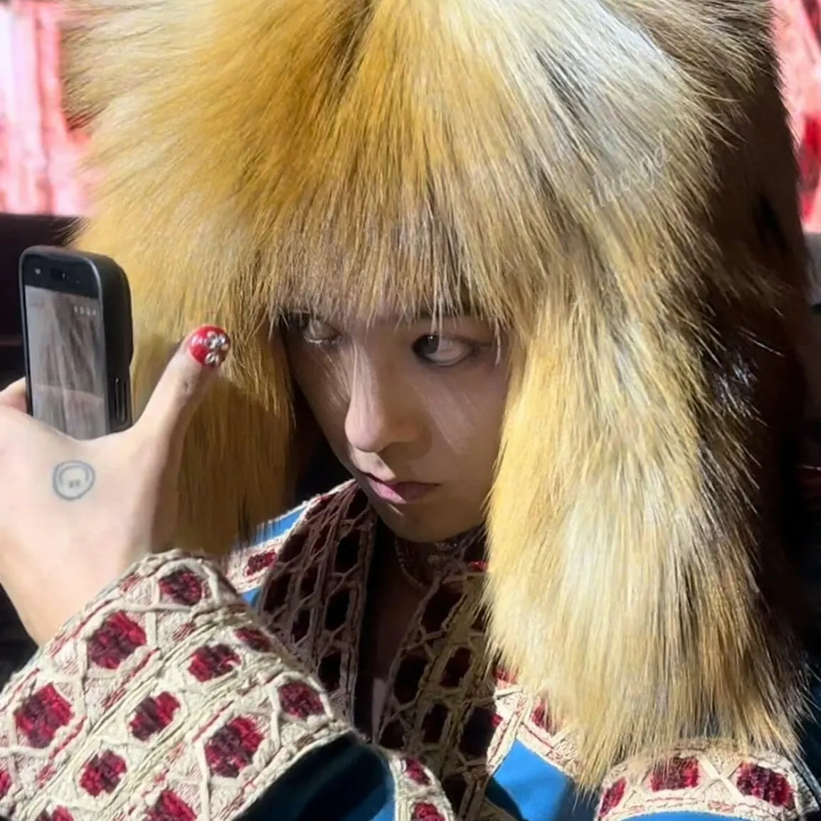 Foto terbaru G-DRAGON (BIGBANG)