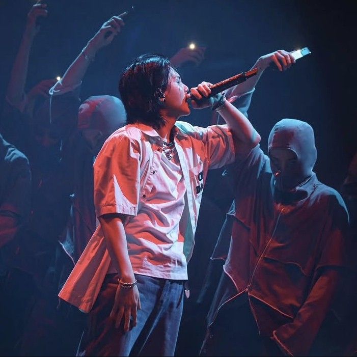 SUGA (防弹少年团)的最新活动照片