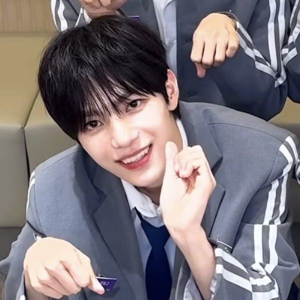 A moment captured by Park Donggyu's fan