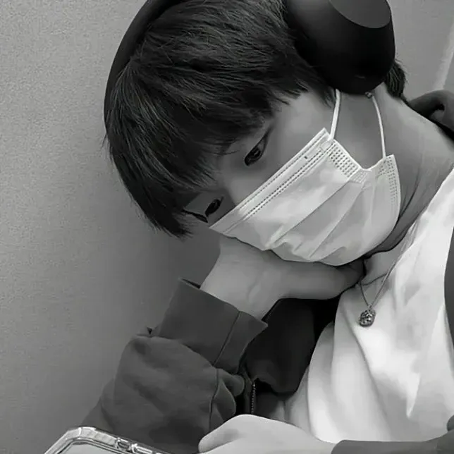 강다니엘의 비하인드 컷